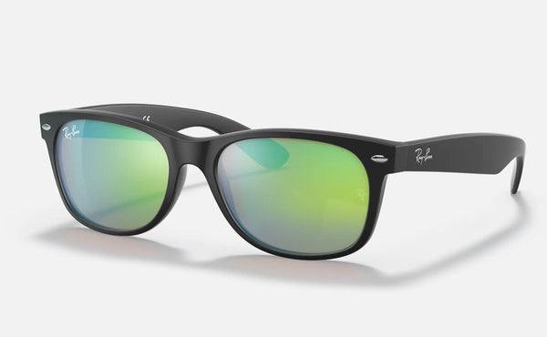 Ray-Ban New Wayfarer Rubber Black  Grey Mirror Green 2132